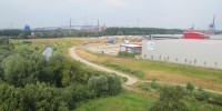 Blick von der Kirche nach Nordosten auf die Köhlbrandbrücke (2010), Foto: G. Bertram